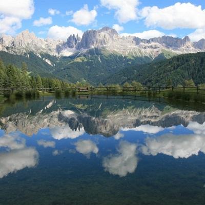 上海兆越工业协议网关打破设备孤...